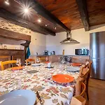 Ensemble Maison Et Grange * Les Salces