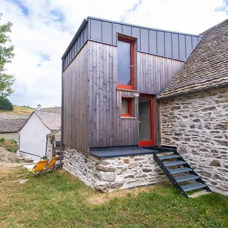 Ensemble Maison Et Grange Сasa de vacaciones *