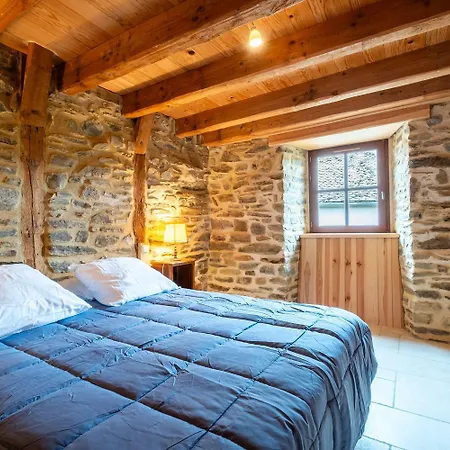 Ensemble Maison Et Grange Dom wakacyjny