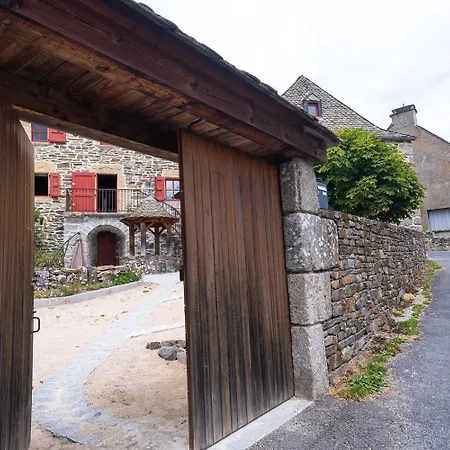 Ensemble Maison Et Grange Dom wakacyjny Les Salces