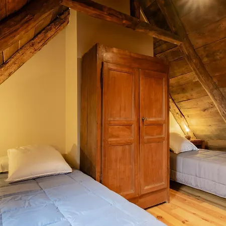 Ensemble Maison Et Grange Dom wakacyjny