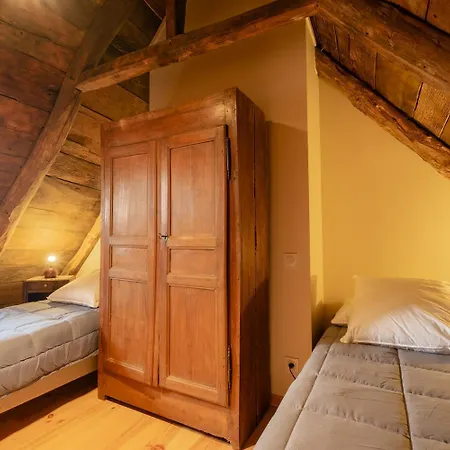 Dom wakacyjny Ensemble Maison Et Grange