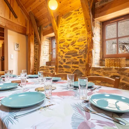 Dom wakacyjny Ensemble Maison Et Grange *