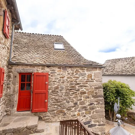 Ensemble Maison Et Grange