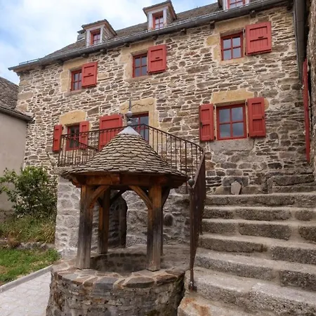 Ensemble Maison Et Grange Dom wakacyjny