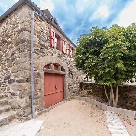 Dom wakacyjny Ensemble Maison Et Grange